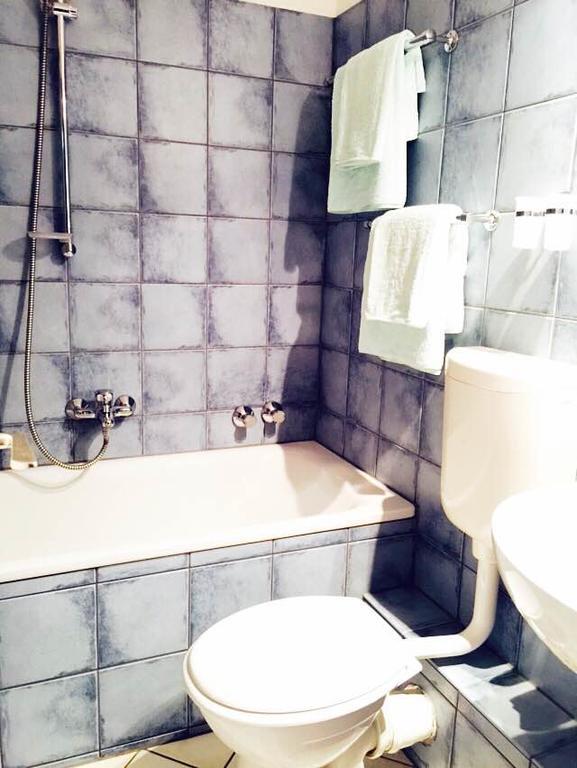 Hotel Imperial Wuppertal Ngoại thất bức ảnh