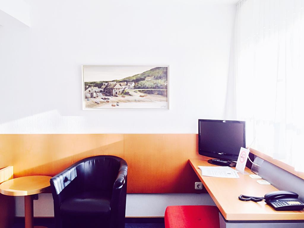Hotel Imperial Wuppertal Ngoại thất bức ảnh