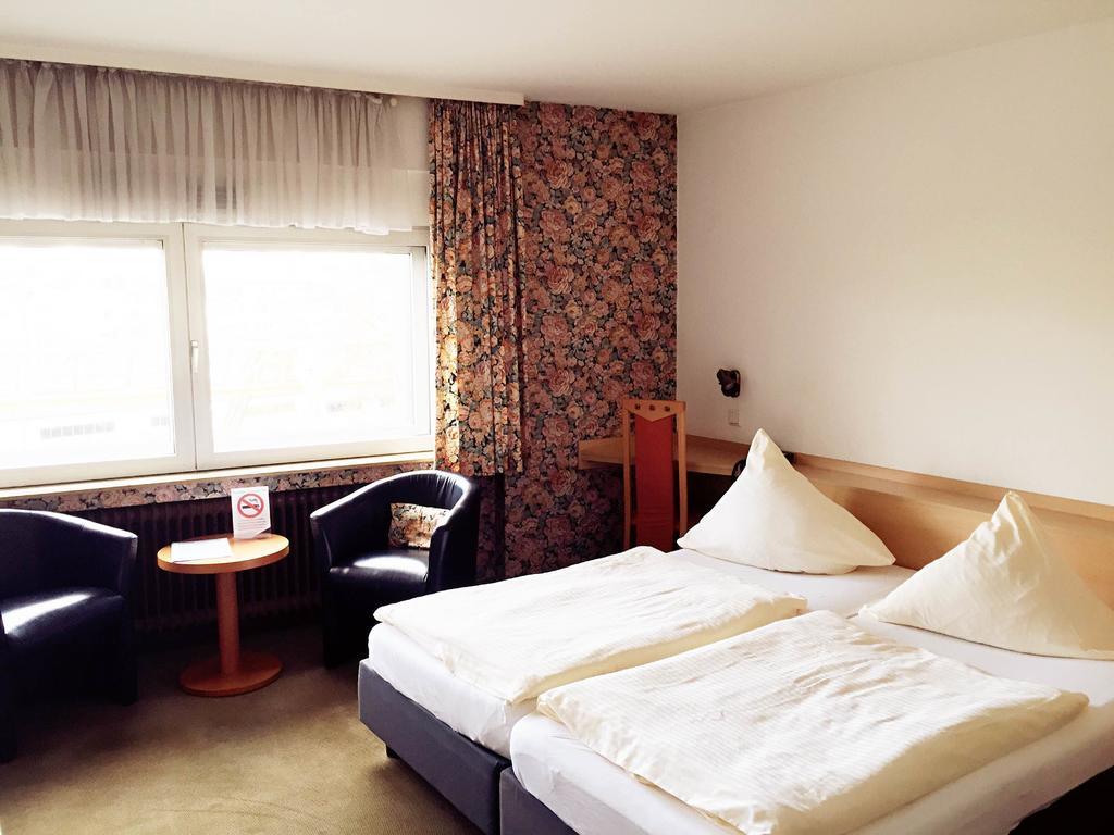 Hotel Imperial Wuppertal Ngoại thất bức ảnh